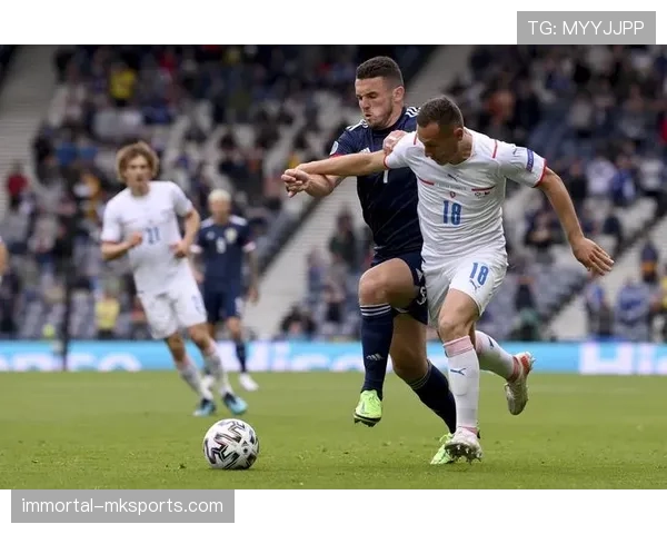 贝尔纳多点球专栏：揭秘制胜罚球的核心技巧，表现惊艳引关注